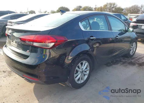 2017 Kia Forte S z USA, uszkodzony, nr VIN 3KPFL4A74HE034854